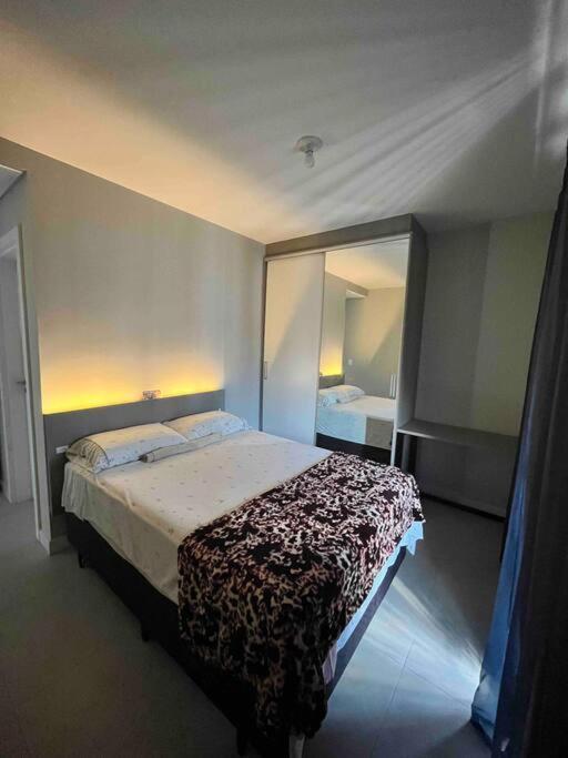 Apartamento 2 Suites Com Piscina E Churrasqueira, Ao Lado Da Ufsc Florianopolis Ngoại thất bức ảnh